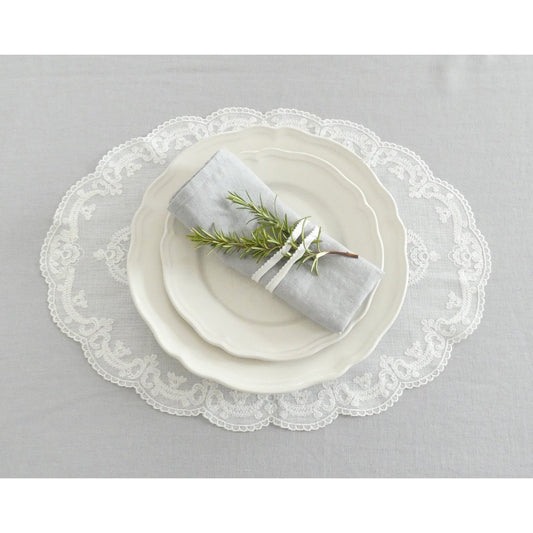 Mariette lace embroidered placemats off white - set of 4