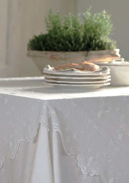 This elegant embroidered voile tablecloth is a perfect fit for any style setting from boho, design to romantic...your table will look fabulous. Dressing your table is a pleasure!